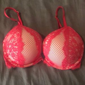 2 VS Bombshell bras